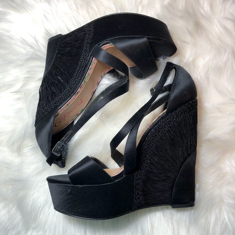 Cece L’amour Wedge Sandals. - NWOT
